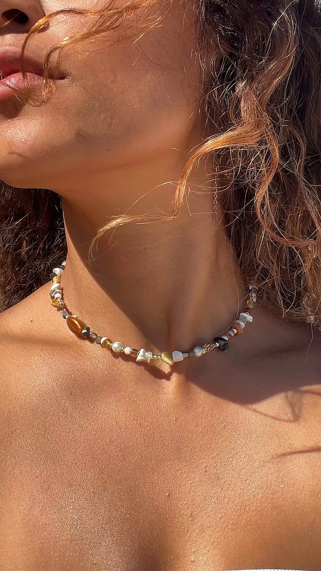 Warm Boho Short Beaded Necklace.