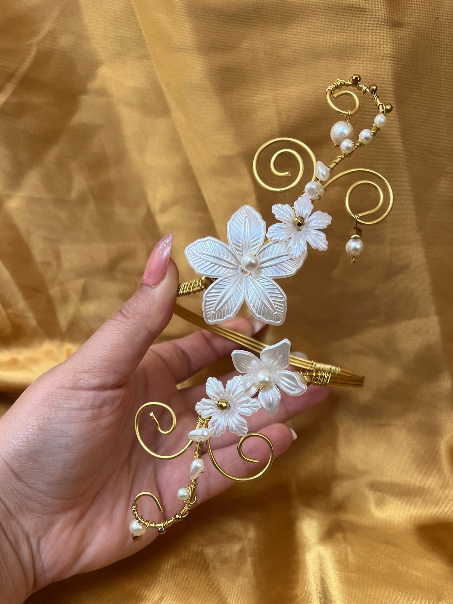 YOUMANA arm cuff (bridal)