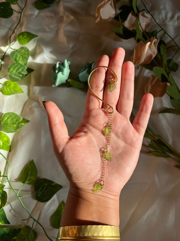Green leaves ear cuff.