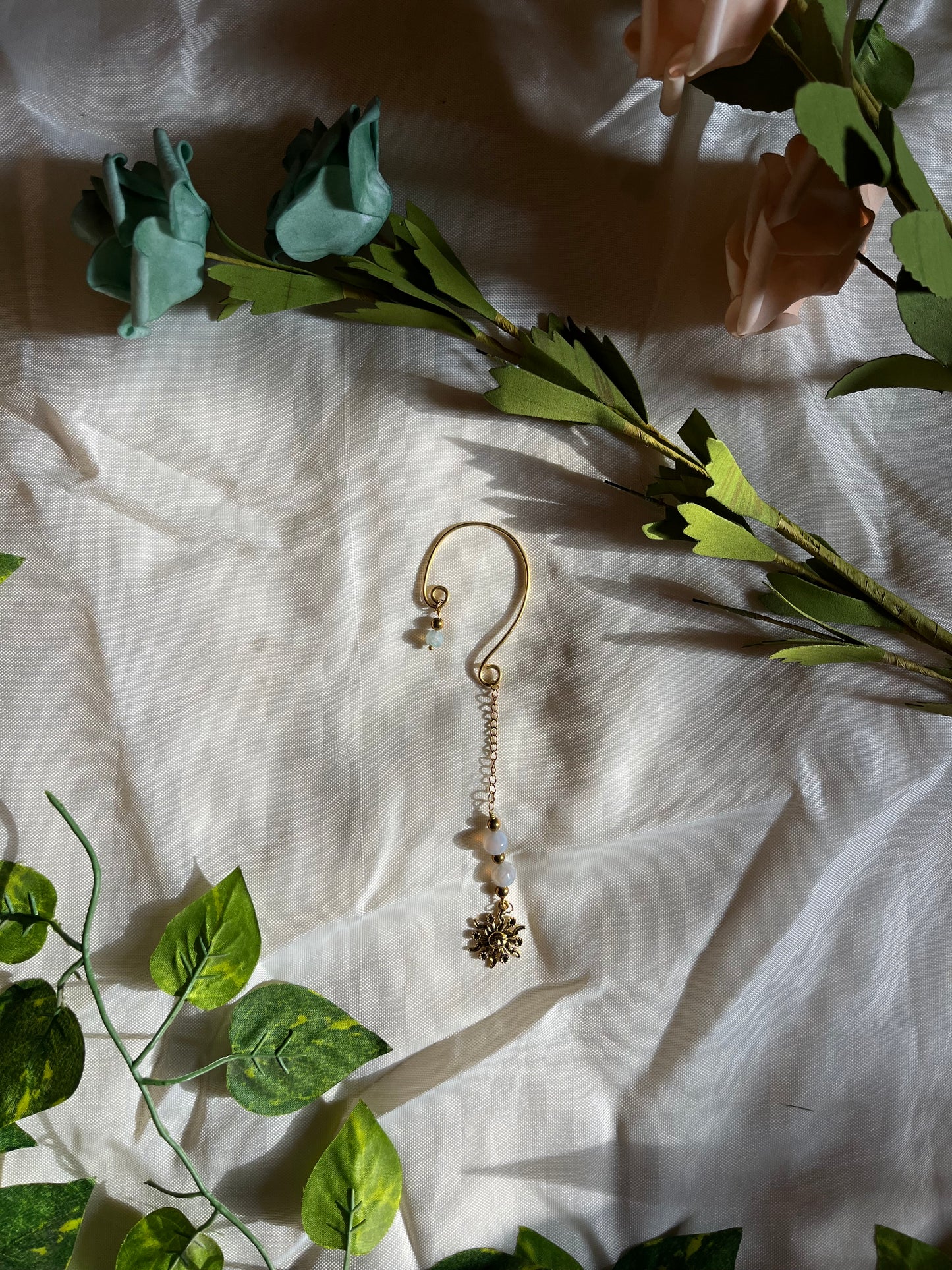 Single sun ear cuff.