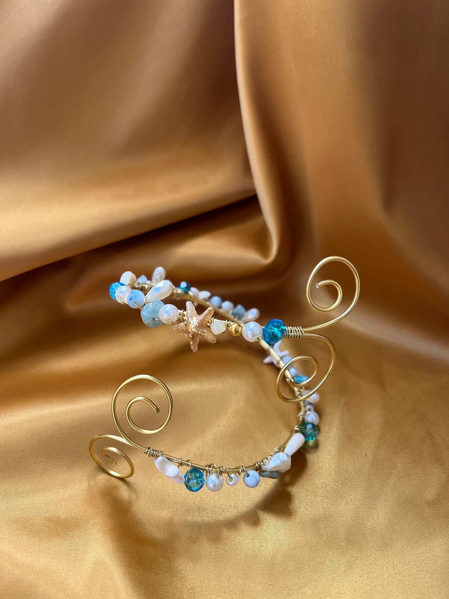 AZURA Arm Cuff.