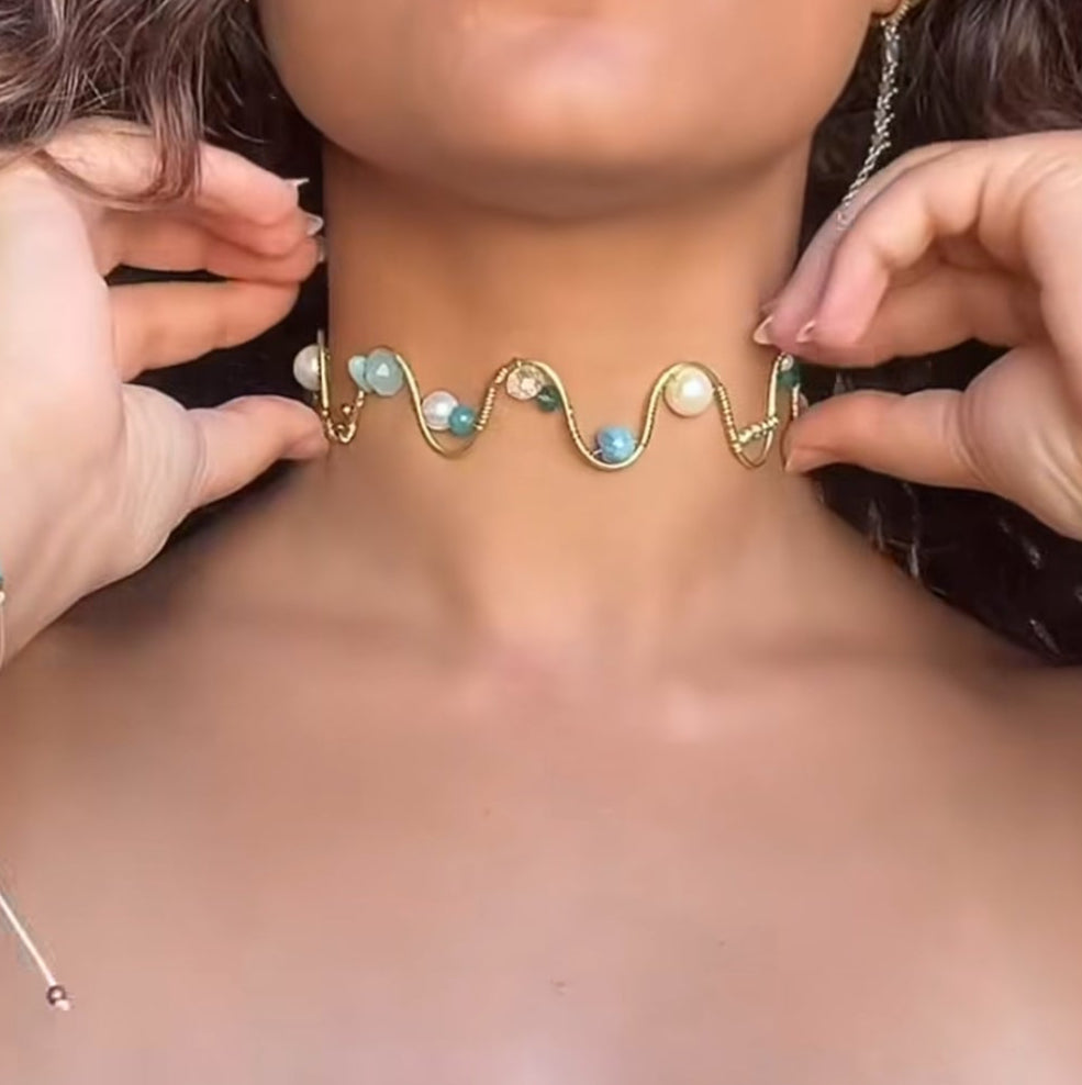 Zigzag Copper Choker.